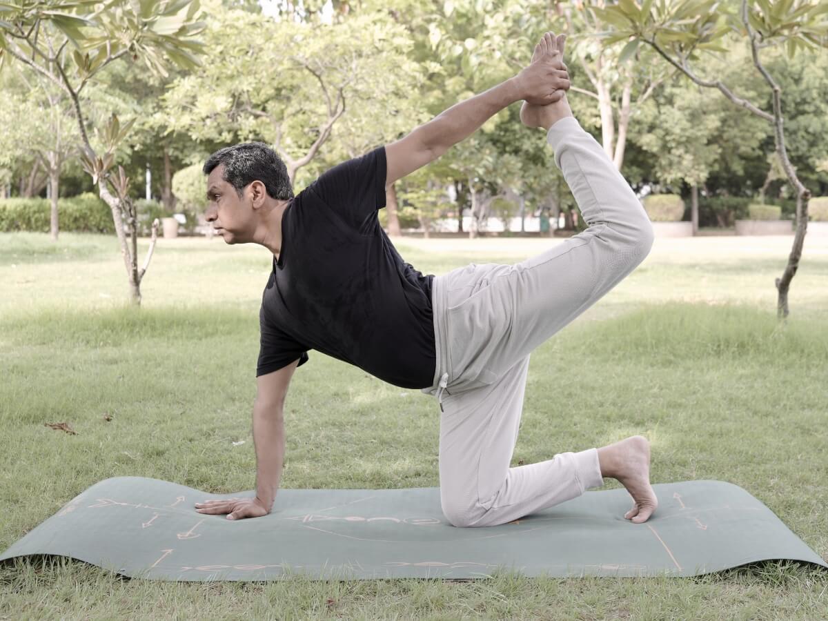Vyaghrasana